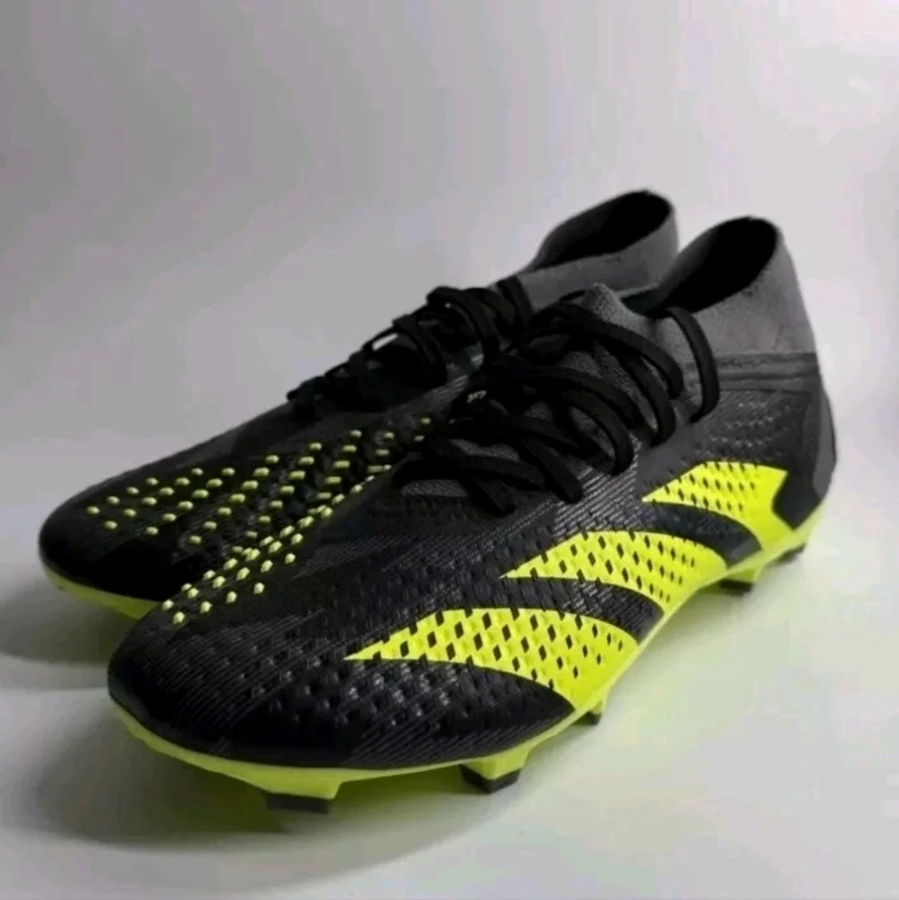 adidas Men 13 PREDATOR ACCURACY.2 FIRM GROUND SOCCER CLEATS Black/Yellow IG0781